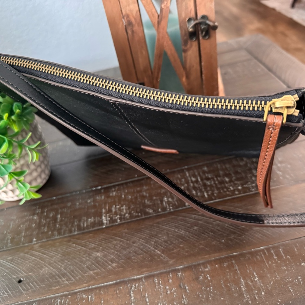 FOSSIL CROSSBODY BAG - Picture 3 of 9